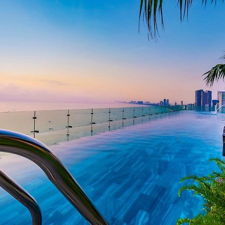 Peninsula Hotel Danang Экстерьер фото