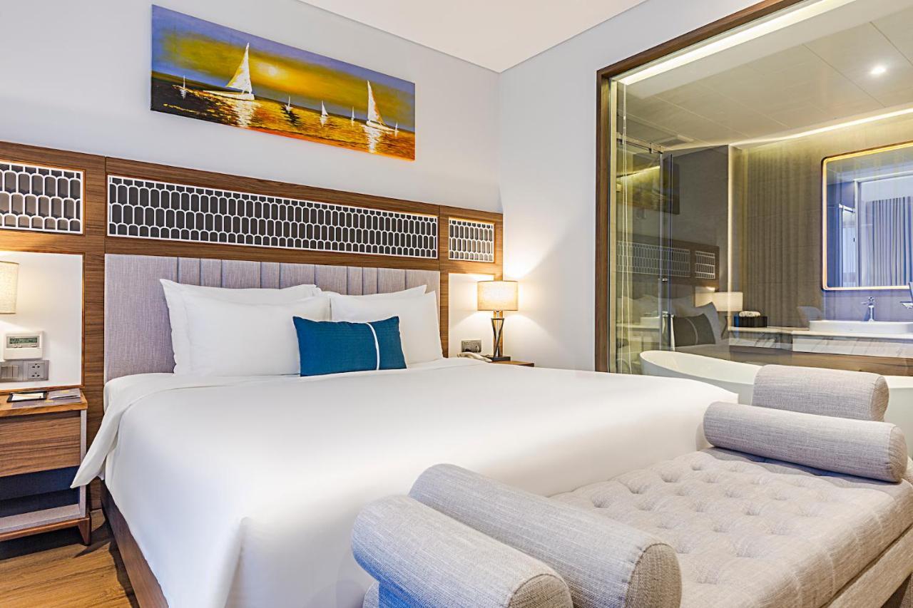 Peninsula Hotel Danang Экстерьер фото