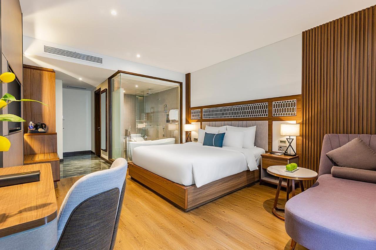 Peninsula Hotel Danang Экстерьер фото