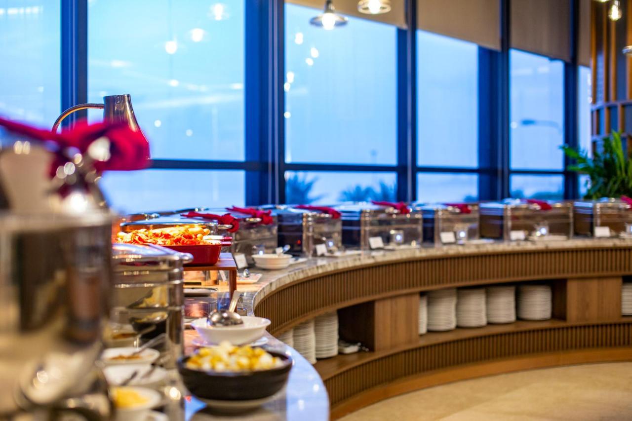 Peninsula Hotel Danang Экстерьер фото