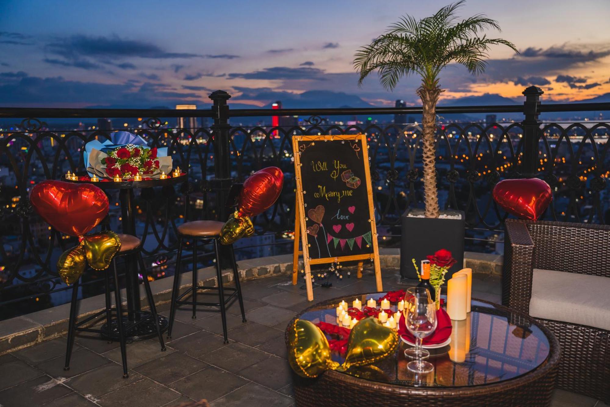 Peninsula Hotel Danang Экстерьер фото